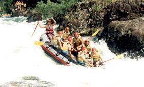 Rafting in Tully River