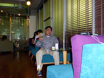 Louis' Tavern Dayroom & CIP Lounge at Suvarnabhumi International Airport