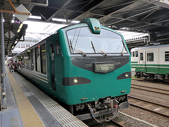 JR rapid train "Resort Shirakami"
