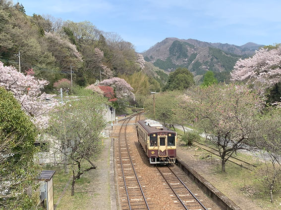 Godo Station, Watarase Keikoku Railway, Japan
