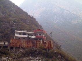 Navigation Mark House of Qutangxia (Qutang Gorge)