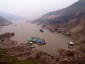 view of Qutangxia (Qutang Gorge) from Baidicheng