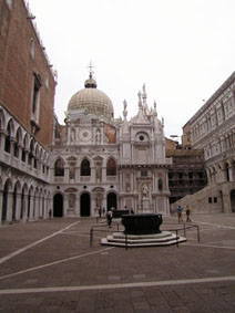photo of the Basilica from The Ducale Palace
