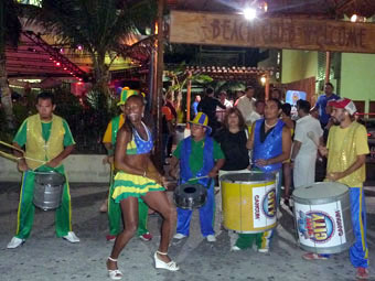 Cancun Hotel Zone at night