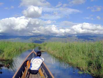 Inle's canal boat