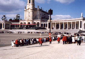 Eucharistic Procession (Fatima)