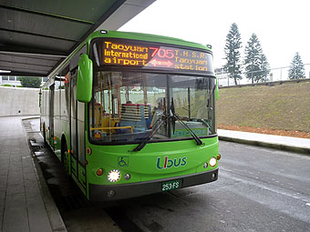 U-Bus between HSR Taoyuan and airport