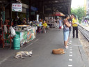 Wongwian Yai station