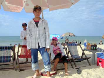 Thuan An Beach
