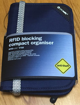 Pacsafe RFIDsafe V150 Anti-Theft RFID Blocking Compact Organizer